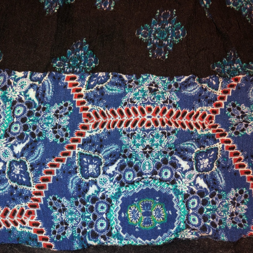 ❗️FINAL PRICE❗️Boho Beautiful Blue Romper - Picture 3 of 5